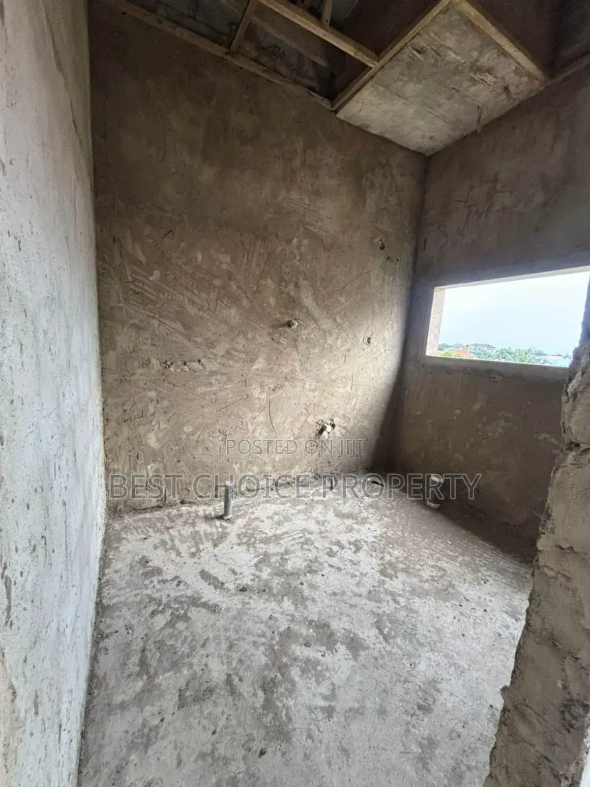 Eexecutive 5 Bedroom Duplex House for Sale at Oyarifa