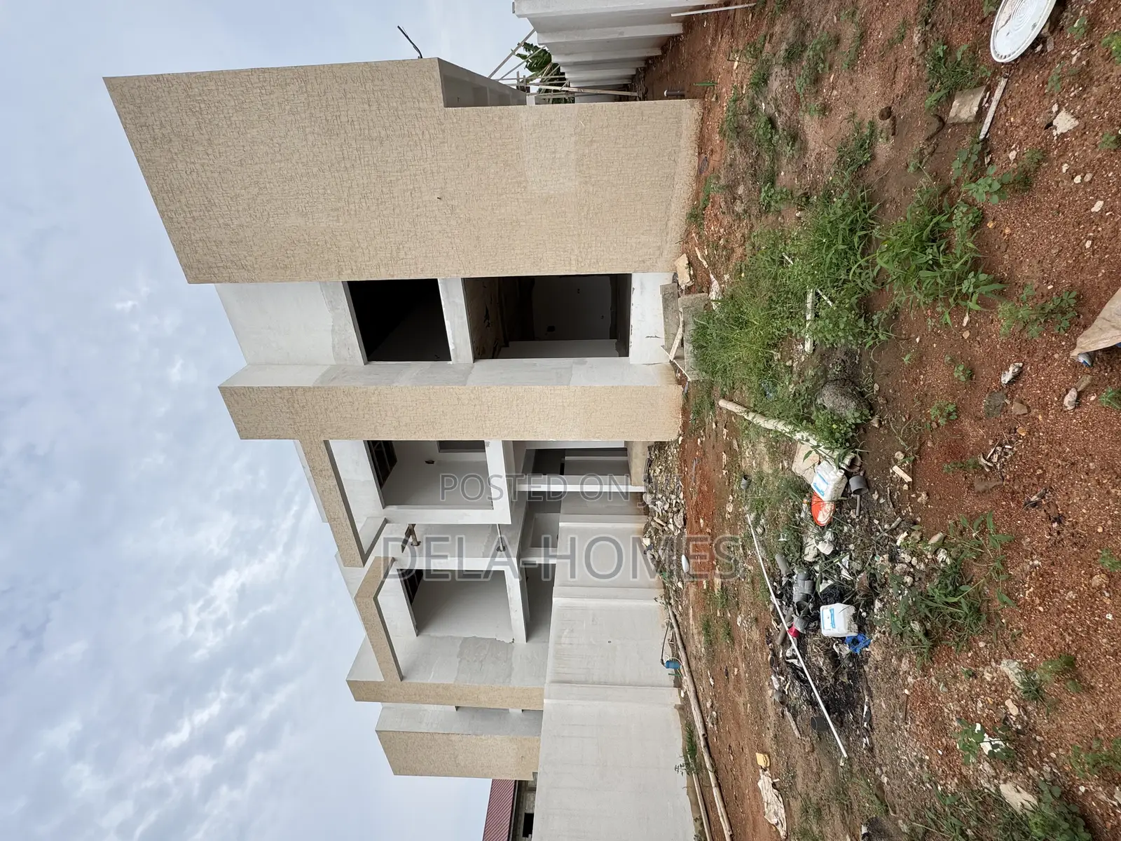 5bedroom Terraced Duplex for Sale at Oyarifa.