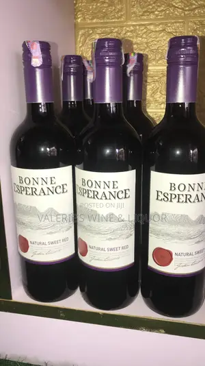 Bonne Esperace Natural Sweet Red Wine- 750 Ml