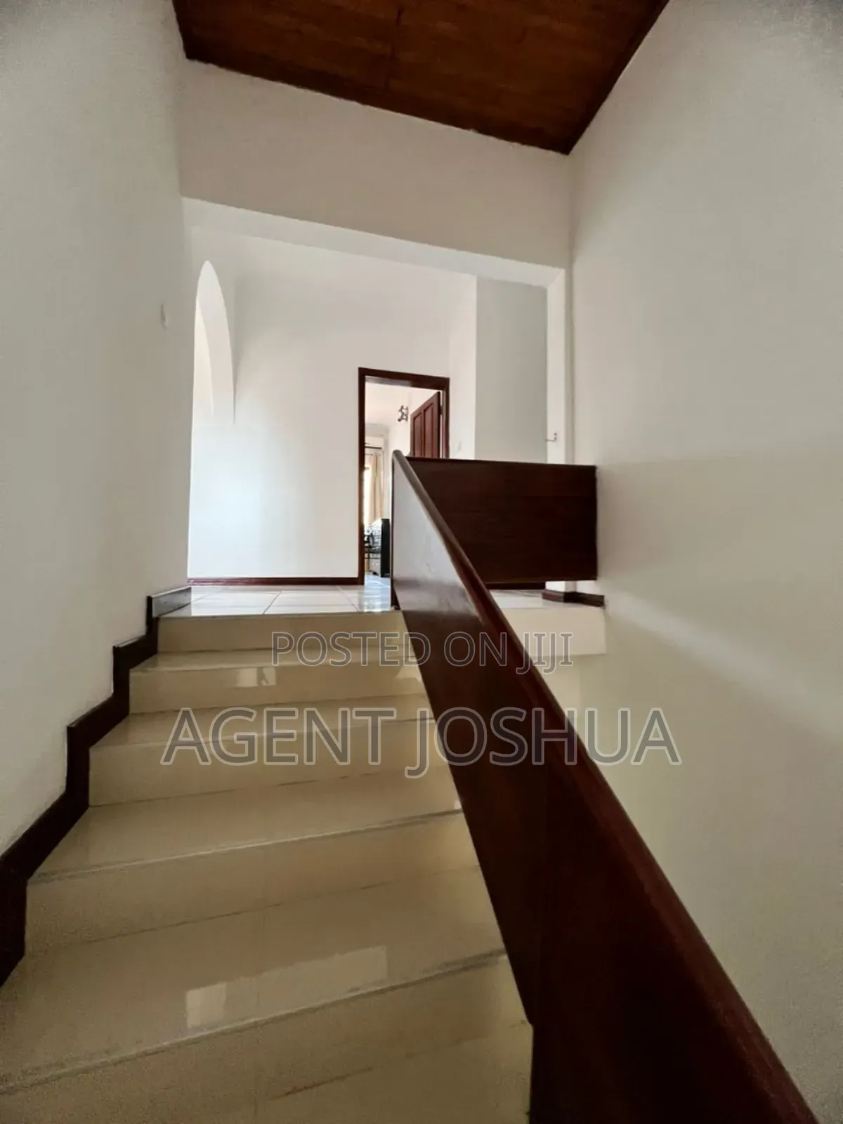 Furnished 4bdrm House in Regimanuel Estate for rent