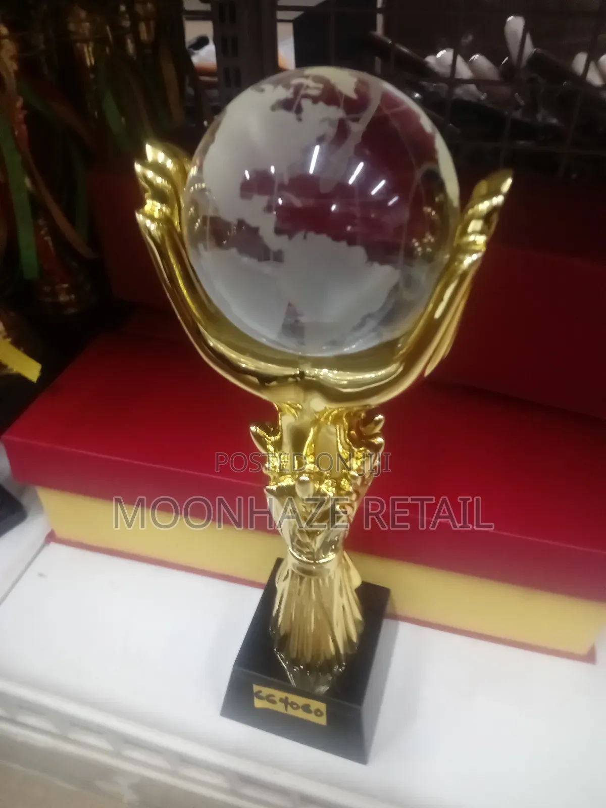 Golden Globe Victory Trophy