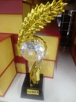 Golden Globe Victory Trophy