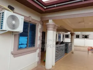 4bdrm House in Dki Properties, Malejor for rent