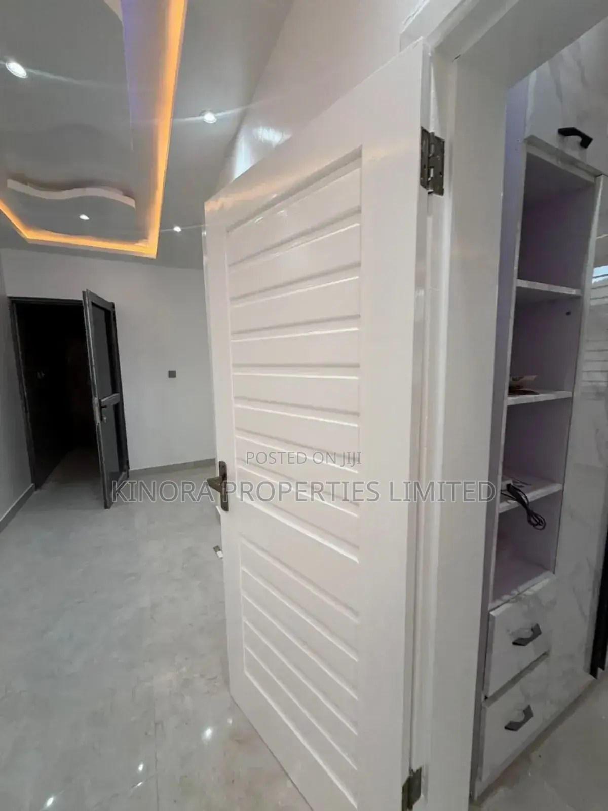 2bdrm Apartment in Asore Junction, Adenta for rent