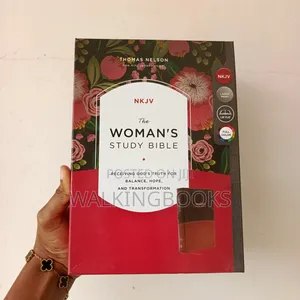 The Woman's Study Bible (Nkjv)