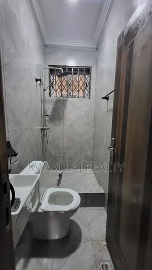 2bdrm Apartment in Broadcasting, Weija for rent