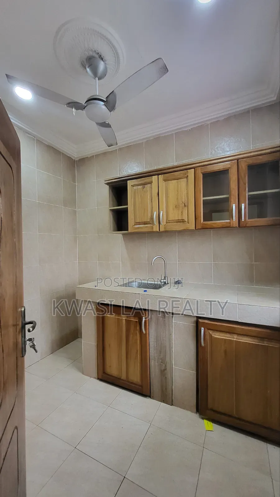 2bdrm Apartment in Broadcasting, Weija for rent