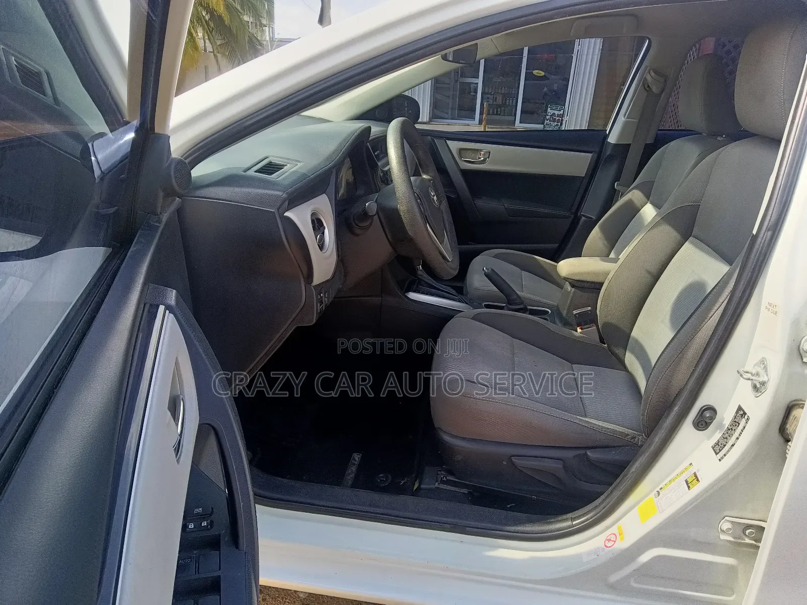 Toyota Corolla 2018 White