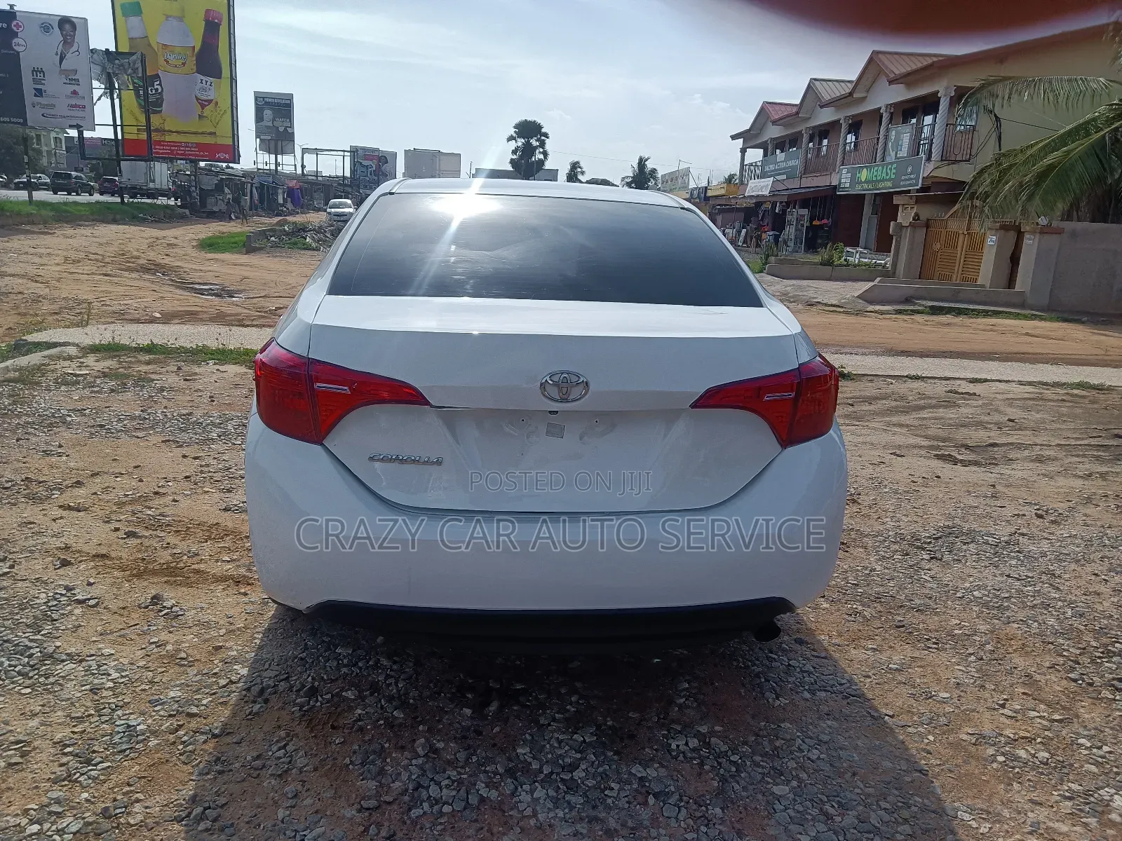 Toyota Corolla 2018 White