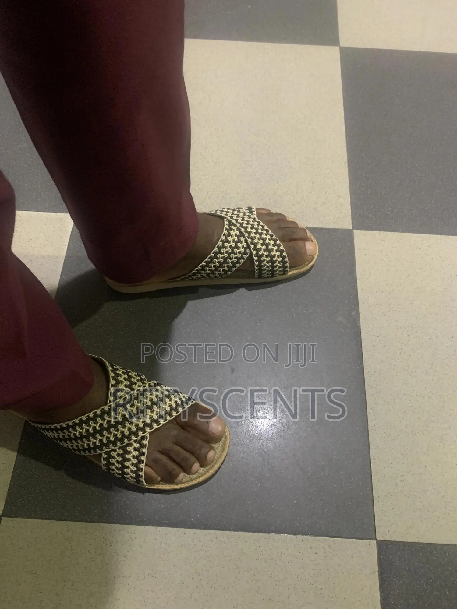 Nicely Crafted Men Slippers