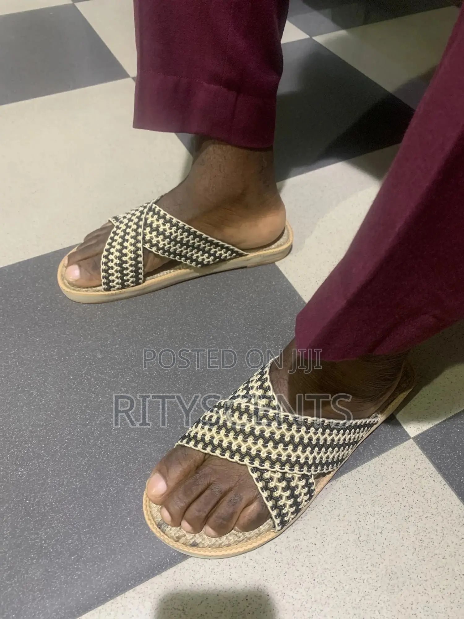 Nicely Crafted Men Slippers