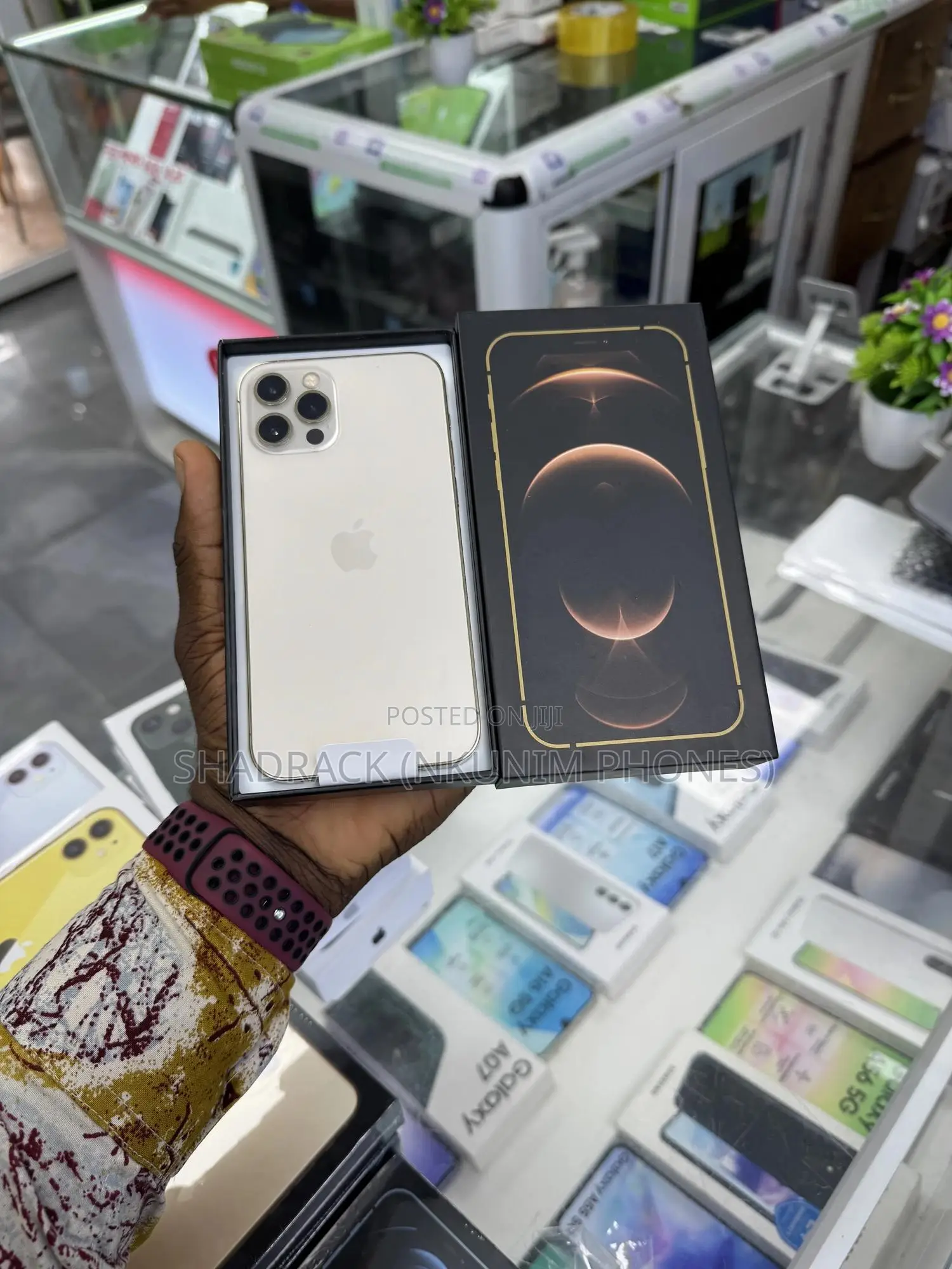 Apple iPhone 12 Pro 128 GB Gold