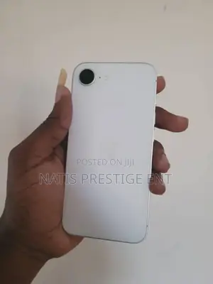 Apple iPhone 16e 256 GB White