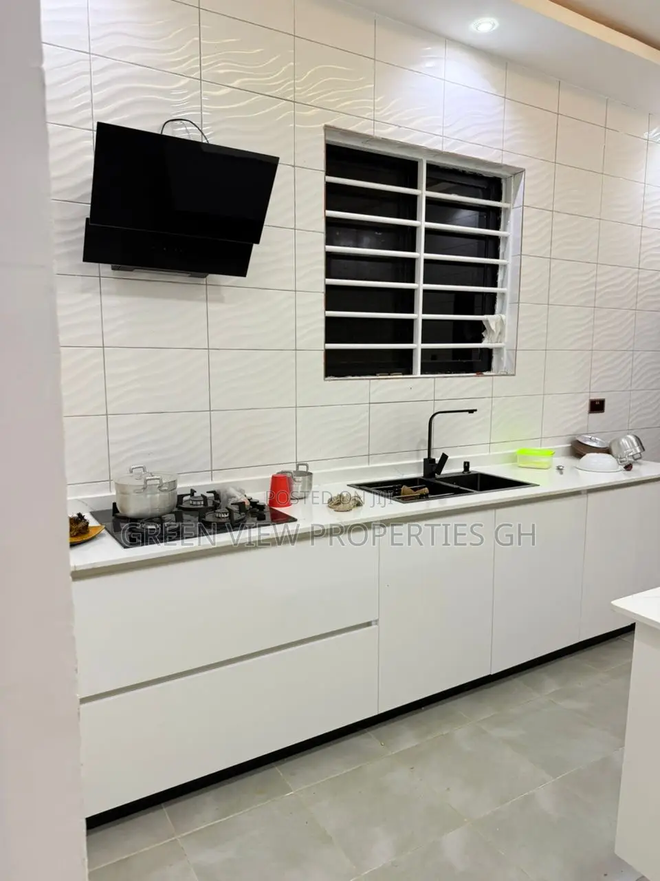 3bdrm House in Oyarifa for sale