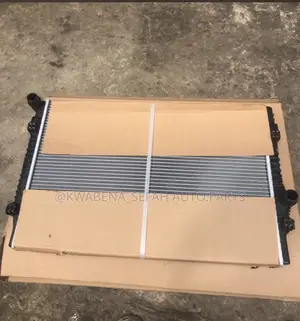 Original Audi A4 2013 Model Radiator Tank Available For All Cars