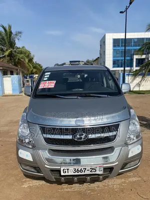 Hyundai Starex 2015 Grey