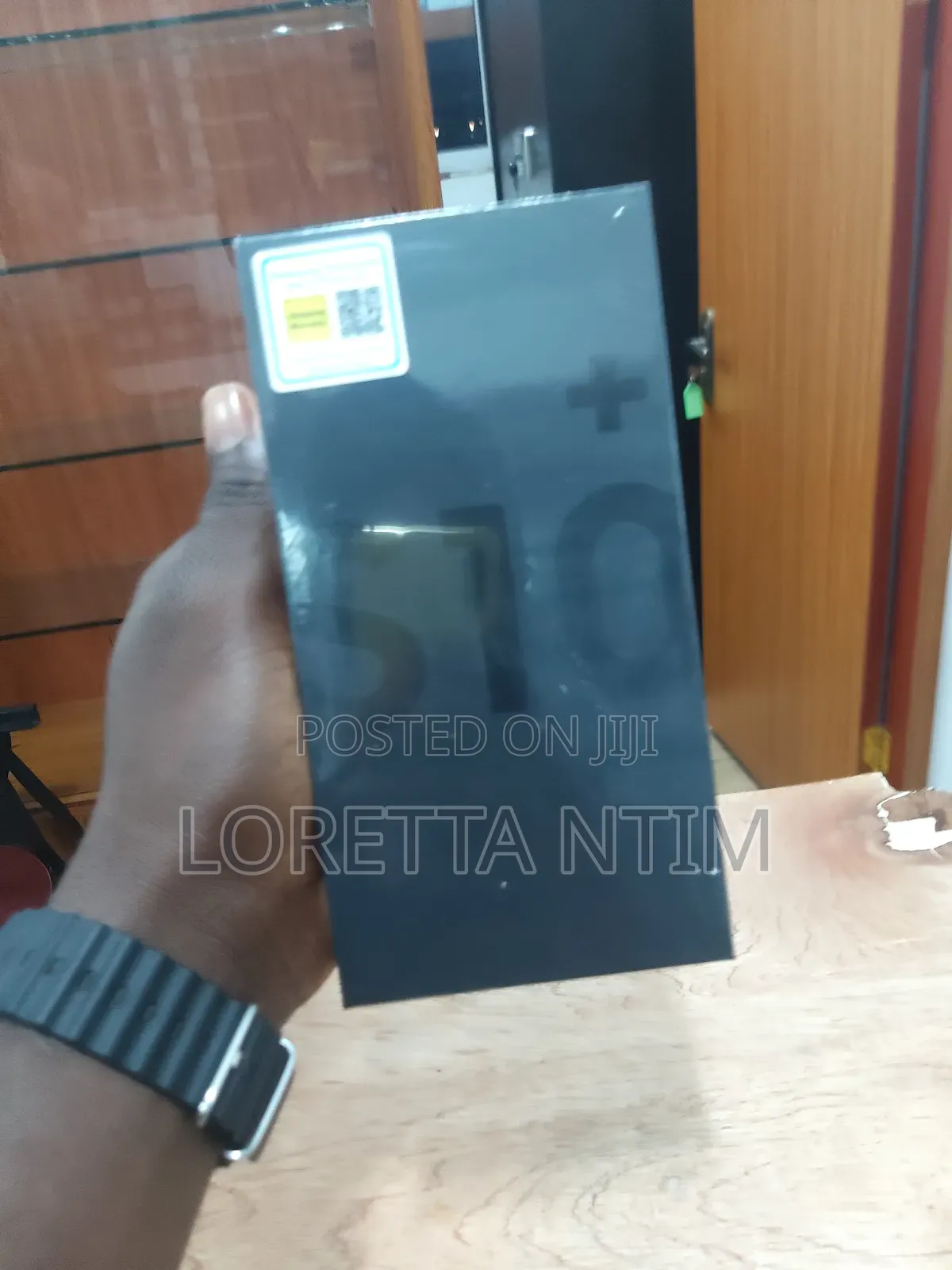 New Samsung Galaxy S10 Plus 128 GB Black