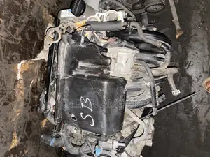 Toyota Vitz Complete Engine With Gearbox 4plugs or 3plugs