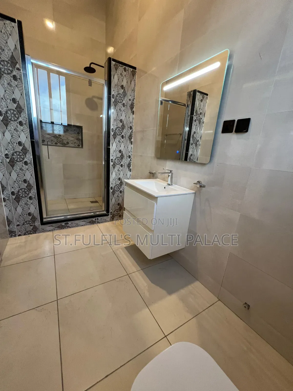 4bdrm House in Airport Residential for sale