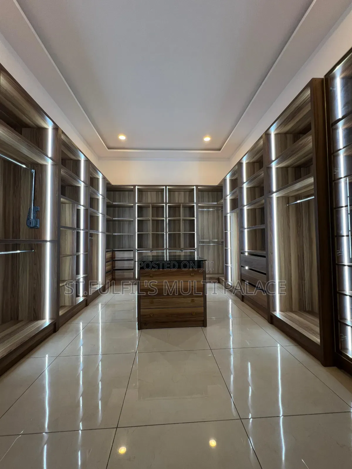 4bdrm House in Airport Residential for sale