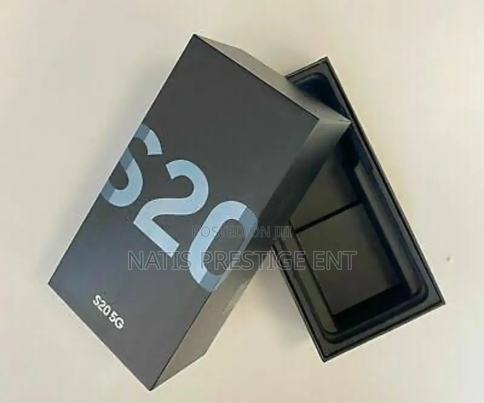 New Samsung Galaxy S20 128 GB Black