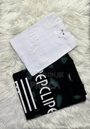 Two Sets Sleeveless T Shirt
