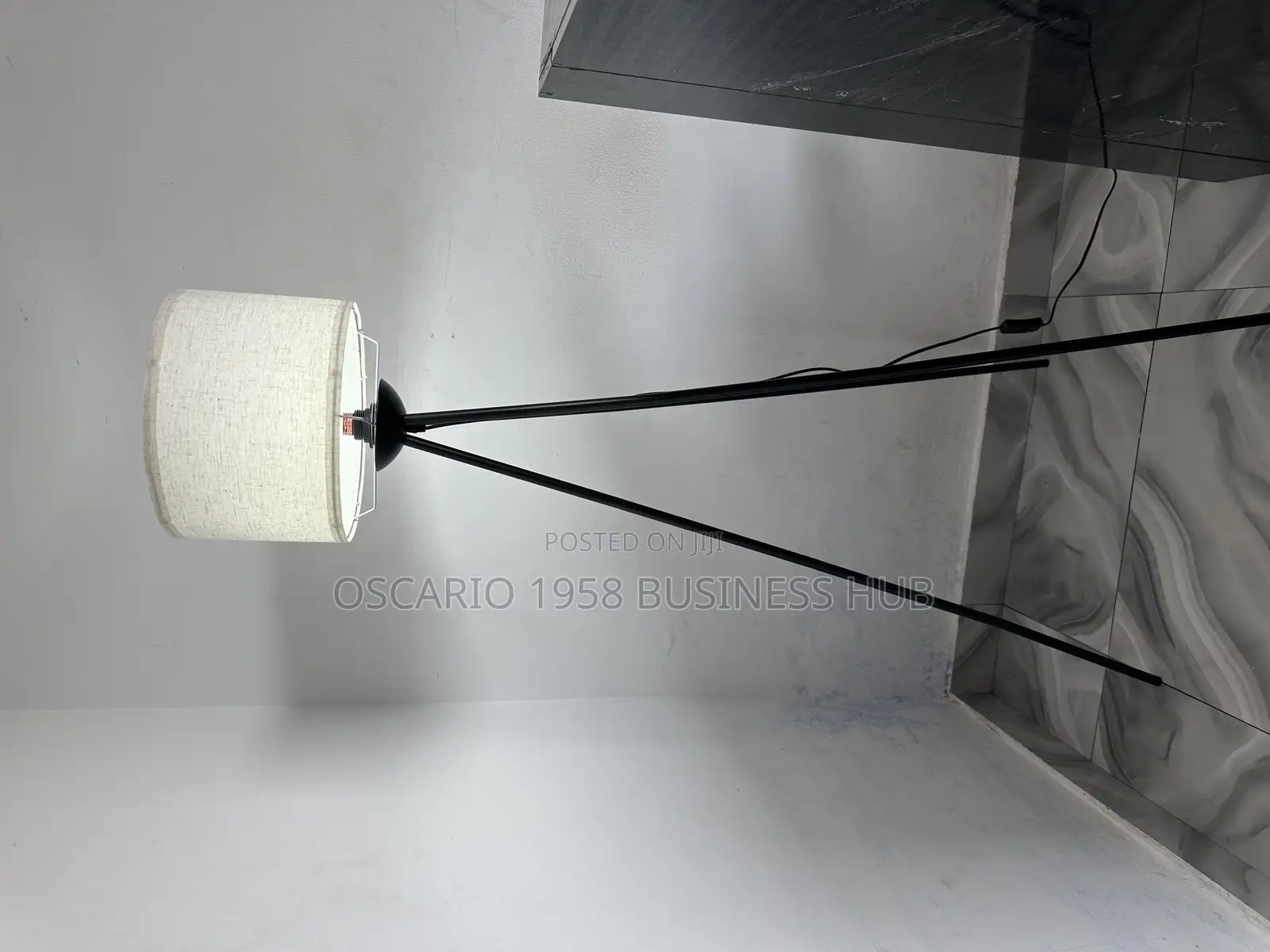 Tripod Stand Flour Light 