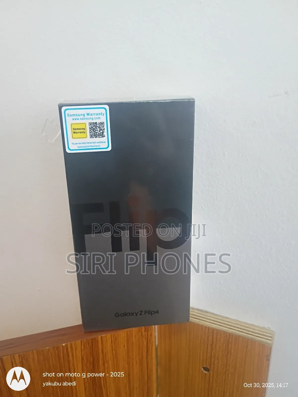 New Samsung Galaxy Z Flip4 256 GB Black