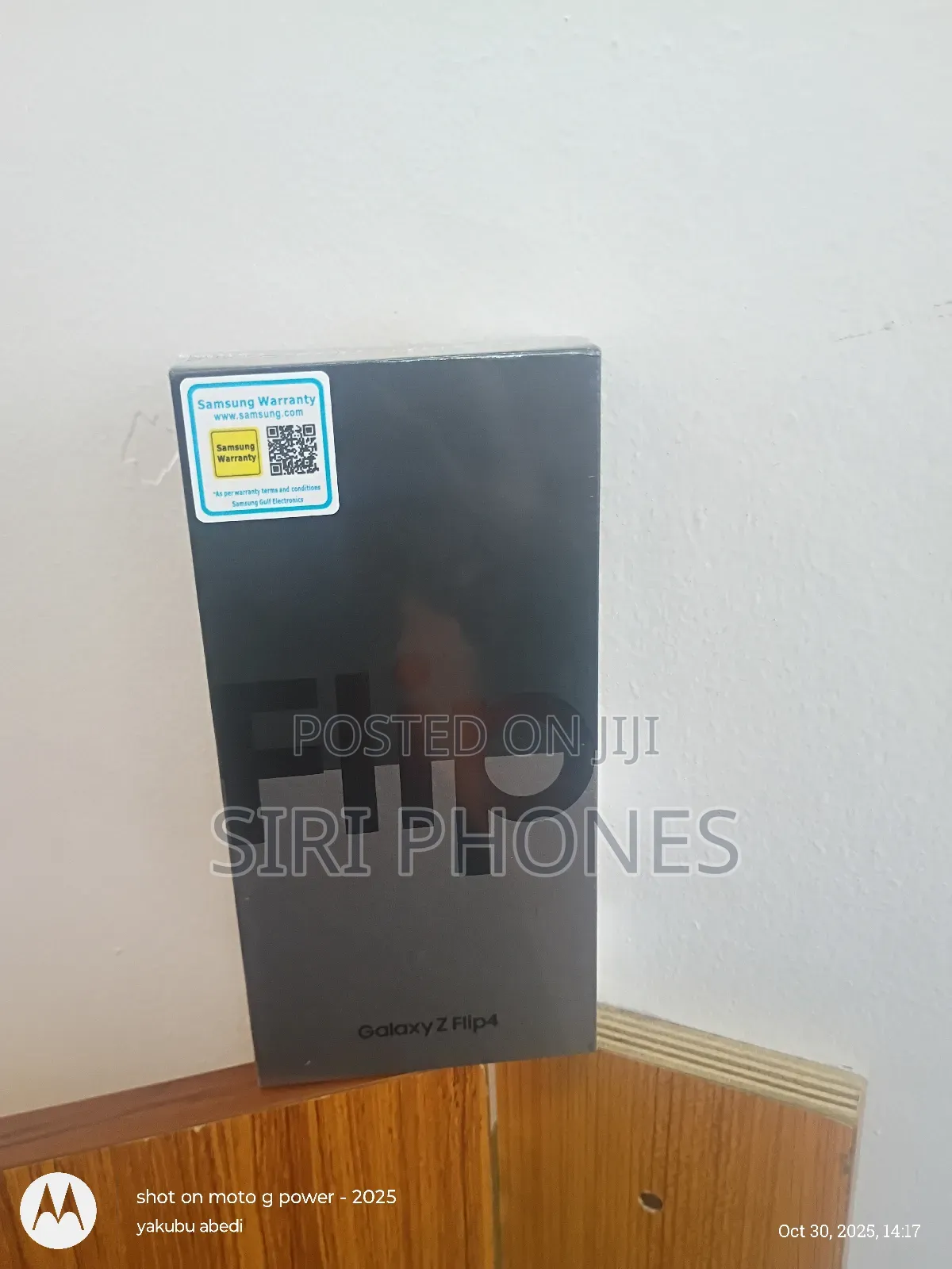 New Samsung Galaxy Z Flip4 256 GB Black