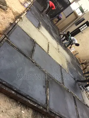 Expert in Concrete Stamping, Concrete Polishing, Masonry Block Lyer