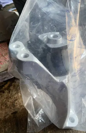 Honda CRV 2017,2018,2019,2020,2021,2022 Engine Mount/Seat