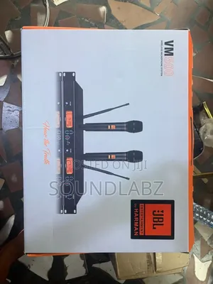 Jbl Vm500 2in1 Professional Wireless Microphone System.