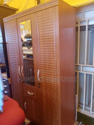 Free Standing Wardrobe