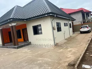 3bdrm House in Abuakwa Agogo, Kumasi Metropolitan for sale