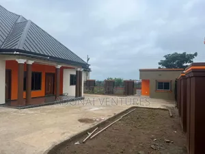 3bdrm House in Abuakwa Agogo, Kumasi Metropolitan for sale