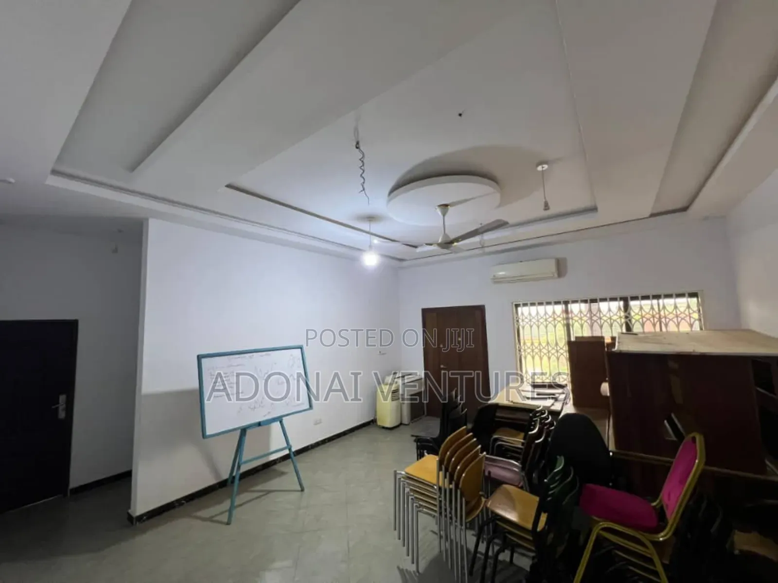 3bdrm House in Abuakwa Agogo, Kumasi Metropolitan for sale