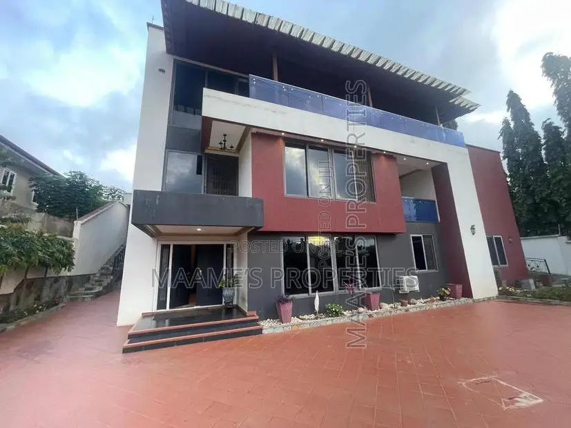 6bdrm Duplex in Kwabenya for sale