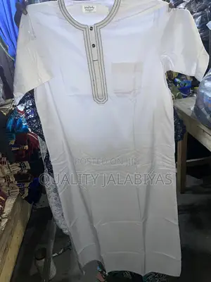 White Jalabiya (Shortsleeves)
