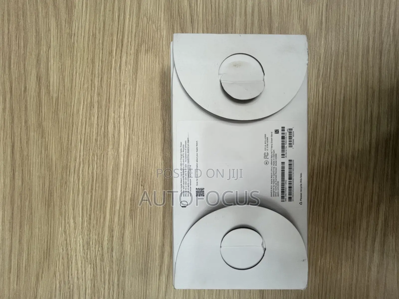 Apple Watch Ultra 2 49mm Natural Titanium