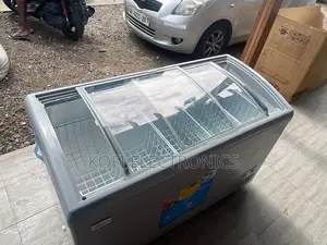 Apt Delron Commercial Glass Top Freezer - Low Energy Consumption