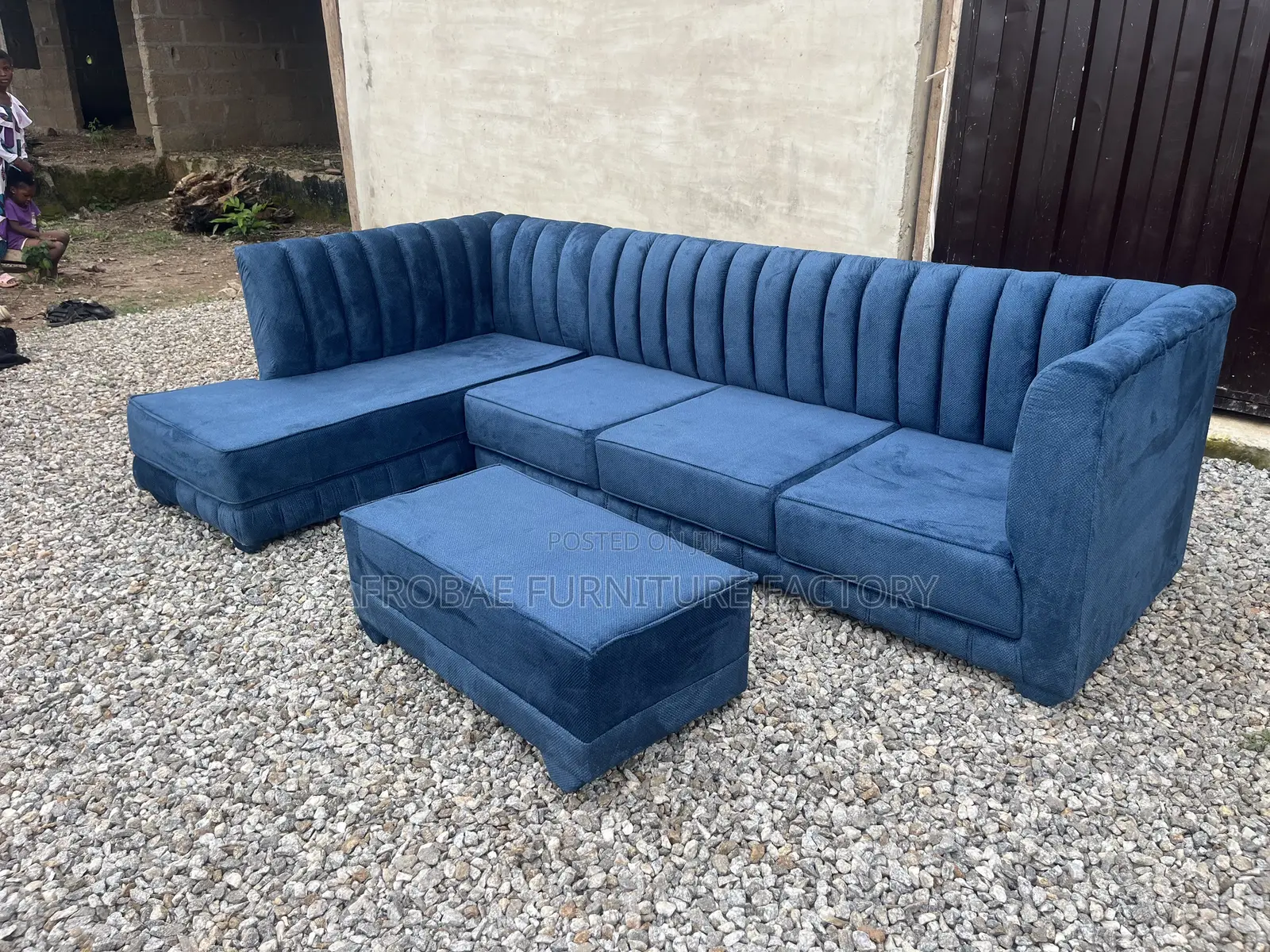 Sectional L- Shaped Sofa Chairs
