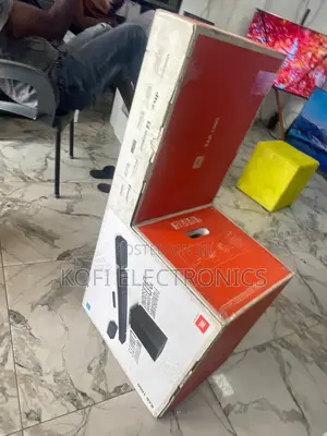 Pristine JBL Bar: Flawless Wireless Connectivity Easy Setup