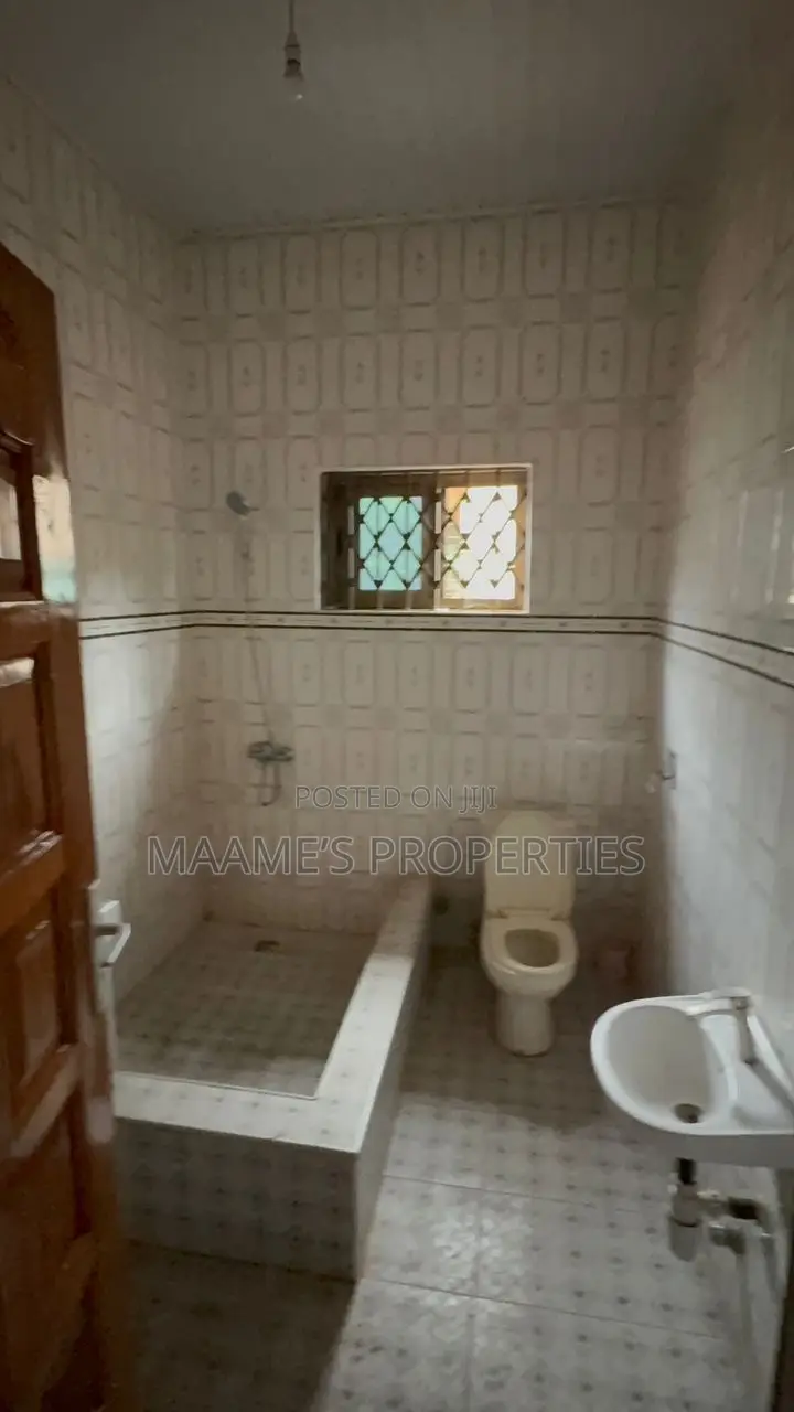 2bdrm House in Oyarifa for rent