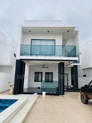 4bdrm Duplex in Adenta for sale