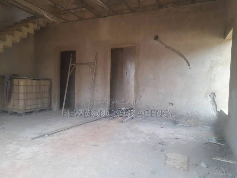 3bdrm Duplex in East Legon Hills, Accra Metropolitan for sale