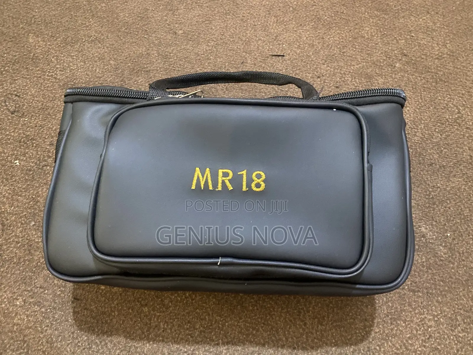 Midas Mr18 Digital Mixer Plus Leather Bag