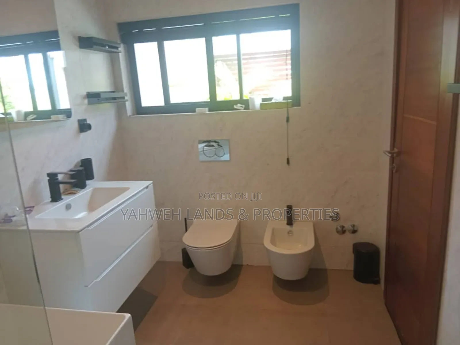 4bdrm House in Cantonments for rent