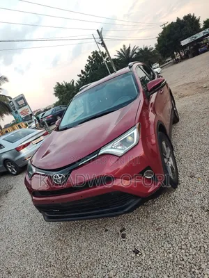 Toyota RAV4 XLE AWD (2.5L 4cyl 6A) 2016 Red