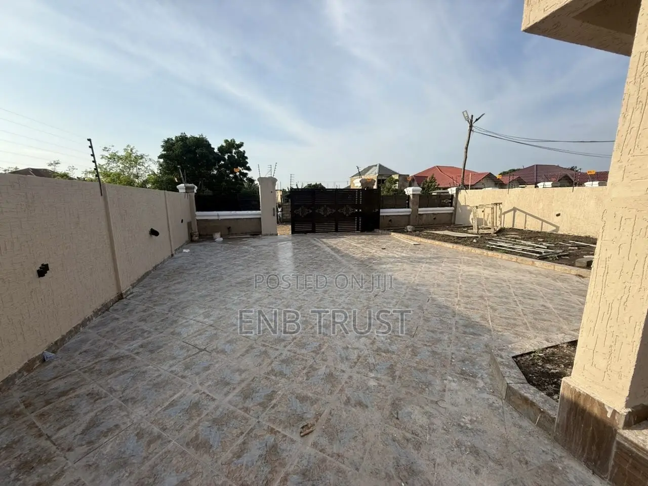 3bdrm House in Ablekuma Sonitra, Manhean for sale