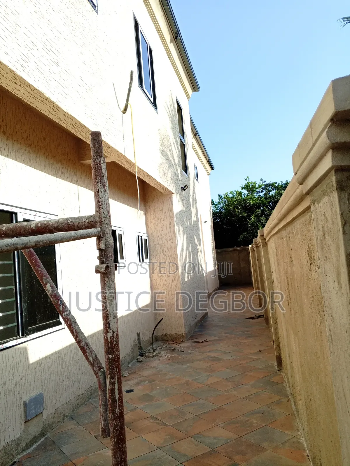 6bdrm House in Bestchoice Property, Accra Metropolitan for sale